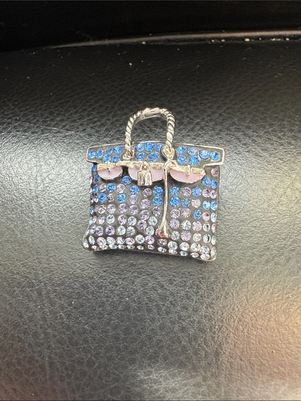 Crystal Embellished Blue Mini Bag Brooch
Silhouette Of Hermes Birkin Bag - Picture 4 of 6